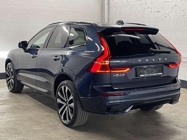 Volvo XC60 B5 R-Design — photo 8