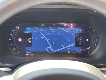 Volvo XC60 B5 R-Design — photo 23