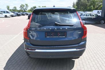Volvo XC90 B5 Plus — photo 9