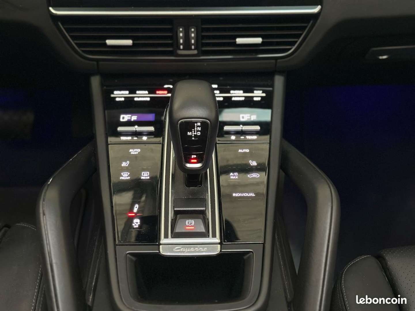 Porsche Cayenne II E-Hybrid Platinum Edition - 2023 - Joinsteer - #15