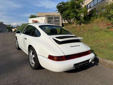 Porsche 964 CARRERA 4 — photo 3