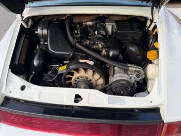 Porsche 964 CARRERA 4 — photo 15
