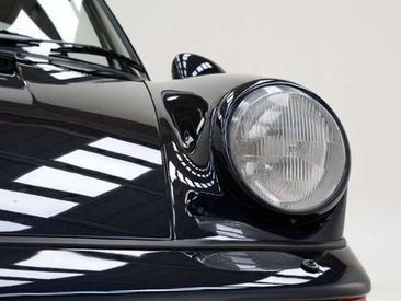Porsche 964 CARRERA 4 — photo 11