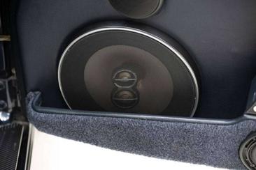 Porsche 964 CARRERA 4 — photo 25