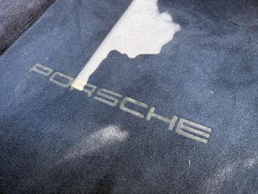 Porsche 993 Carrera 4S — photo 18