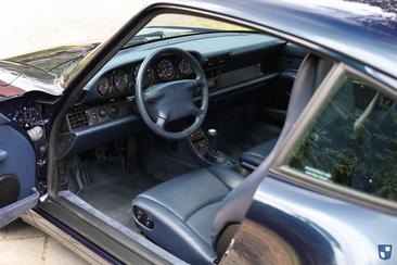 Porsche 993 CARRERA 4 — photo 6