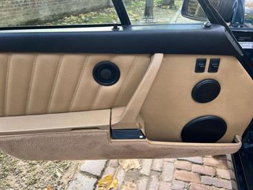 Porsche 964 — photo 19