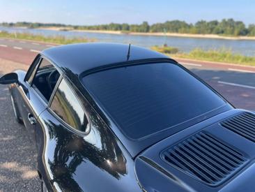 Porsche 993 Carrera — photo 19