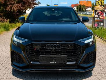 Audi RSQ8 — photo 5