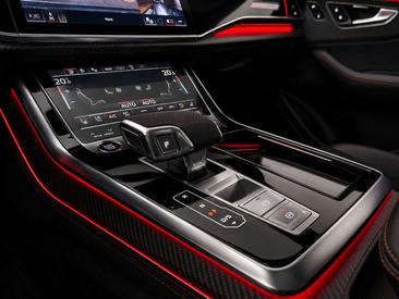Audi RSQ8 — photo 19