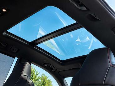 Audi RSQ8 — photo 23