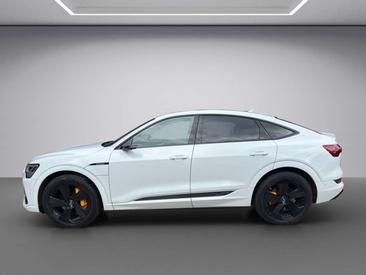 Audi E-tron Sportback S Line 55 — photo 2