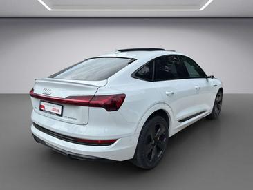 Audi E-tron Sportback S Line 55 — photo 5