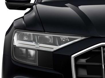 Audi Q8 50 TDI — photo 8