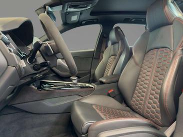 Audi RS4 2.9 TFSI — photo 6