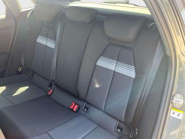 Audi A3 40 TFSI E — photo 13