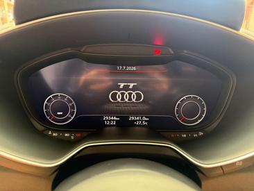 Audi TT S Line 40 TFSI — photo 10