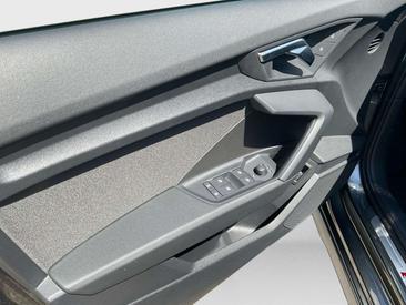 Audi A3 40 TFSI E — photo 18