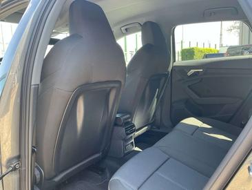 Audi A3 40 TFSI E — photo 20