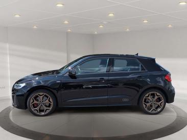 Audi A1 S Line 40 TFSI — photo 2