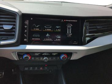 Audi A1 S Line 40 TFSI — photo 14