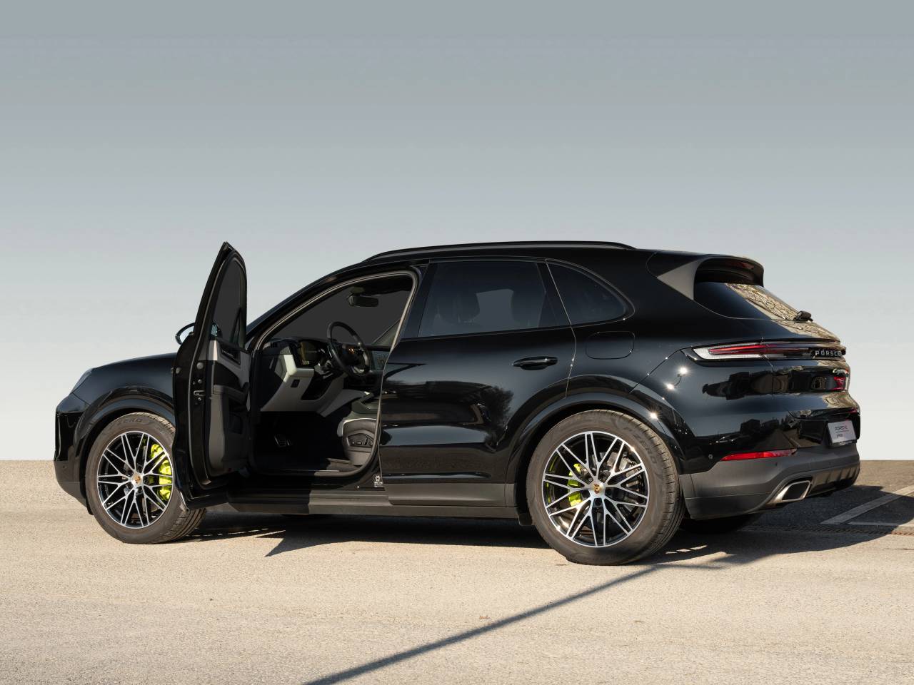 Porsche Cayenne III ph2 E-Hybrid - 2023 - Joinsteer - #2