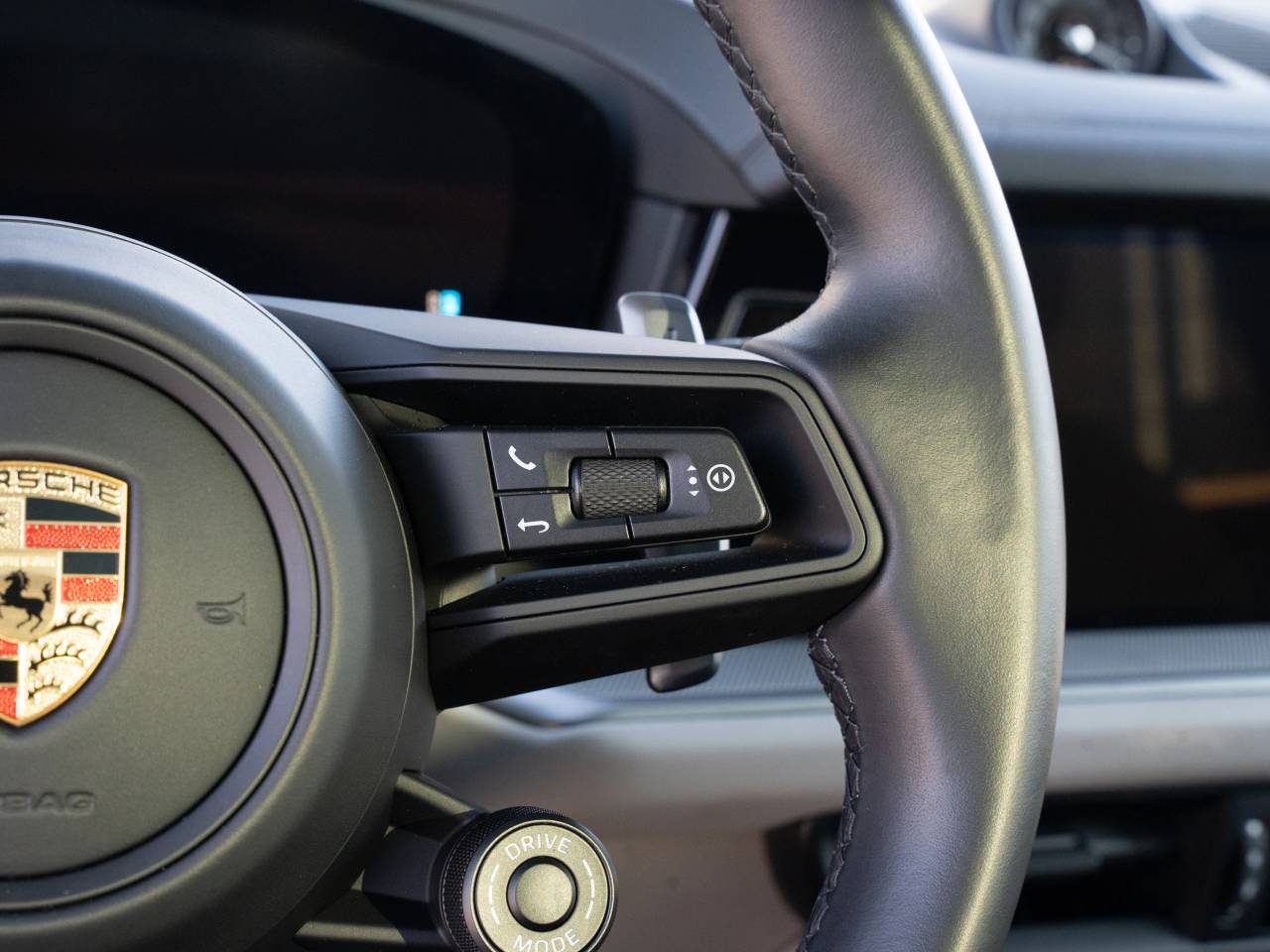 Porsche Cayenne III ph2 E-Hybrid - 2023 - Joinsteer - #25