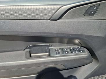 Volkswagen Amarok — photo 13