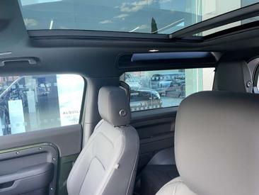 Land Rover Defender 90 X-Dynamic SE 3.0D L6 MHEV AWD Aut. 250 — photo 9
