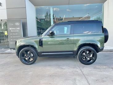 Land Rover Defender 90 X-Dynamic SE 3.0D L6 MHEV AWD Aut. 250 — photo 11