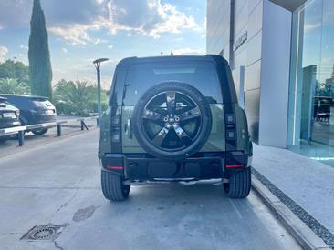 Land Rover Defender 90 X-Dynamic SE 3.0D L6 MHEV AWD Aut. 250 — photo 15