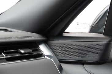 Land Rover Range Rover Noir D350 SV LWB AWD — photo 36