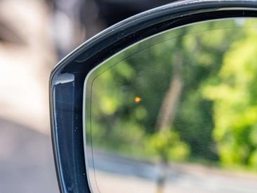 Land Rover Discovery Sport P300e R-Dynamic HSE AWD Auto. 23MY Matrix LED | Me Blanc — photo 17
