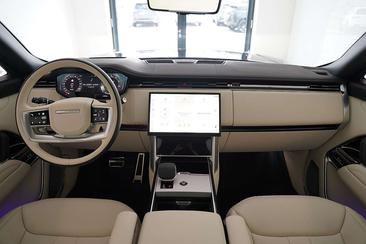 Land Rover Range Rover Autobiography P550e — photo 11