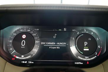 Land Rover Range Rover Autobiography P550e — photo 15