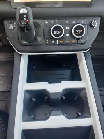 Land Rover Defender 90 D200 AWD Auto S IVA ESPOSTA — photo 14