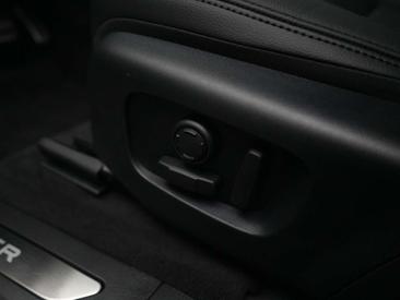 Land Rover Range Rover Evoque P270e PHEV AWD Business Dynamic Edition | Pano Noir — photo 20