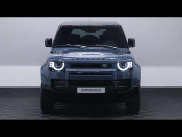Land Rover Defender 90 D200 X-Dynamic SE AWD Auto — photo 2