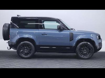 Land Rover Defender 90 D200 X-Dynamic SE AWD Auto