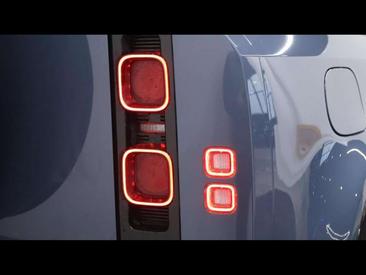 Land Rover Defender 90 D200 X-Dynamic SE AWD Auto — photo 8