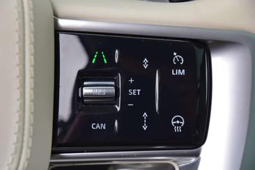 Land Rover Range Rover P550e Autobiography PHEV — photo 33