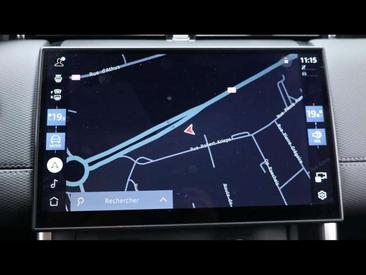 Land Rover Discovery Sport D200 Dynamic S AWD Auto — photo 23