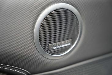 Land Rover Discovery R-Dynamic AWD/7-SITZER/360'°Cam/AHK Noir — photo 11