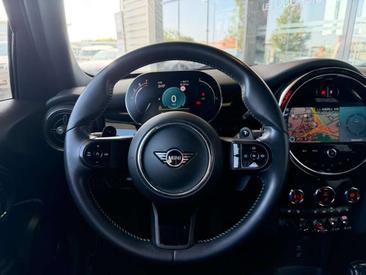 Mini Hatch Cooper S — photo 8