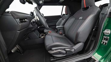 Mini Cabrio John Cooper Works — photo 21