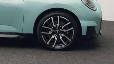 Mini Cooper E JCW — photo 13