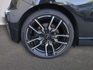 Mini Cooper E JCW — photo 12
