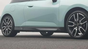 Mini Cooper E JCW — photo 21