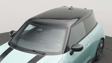Mini Cooper E JCW — photo 23