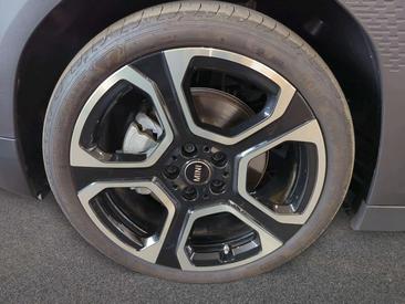 Mini Aceman Favoured — photo 10